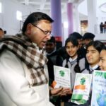 सीएम धामी ने  विभिन्न क्षेत्रों में उत्कृष्ट कार्य करने वाली महिलाओं को किया सम्मानित