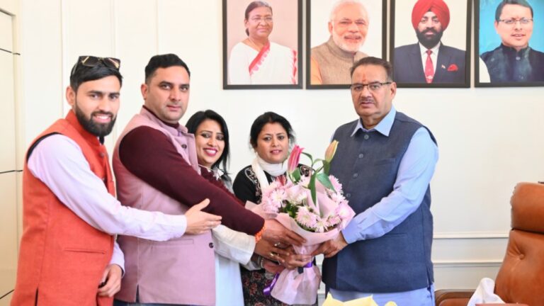 कृषि मंत्री गणेश जोशी ने महिला किसान बहनों को “उत्तराखण्ड प्रगतिशील महिला किसान सम्मान 2025” से किया सम्मानित