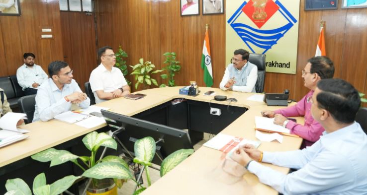 मुख्य सचिव ने महानगर परिवहन प्राधिकरण सहित सम्बन्धित अधिकारियों को दिए दिशा- निर्देश